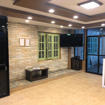 פוקהרה Hotel Blue Magnet מראה חיצוני תמונה
