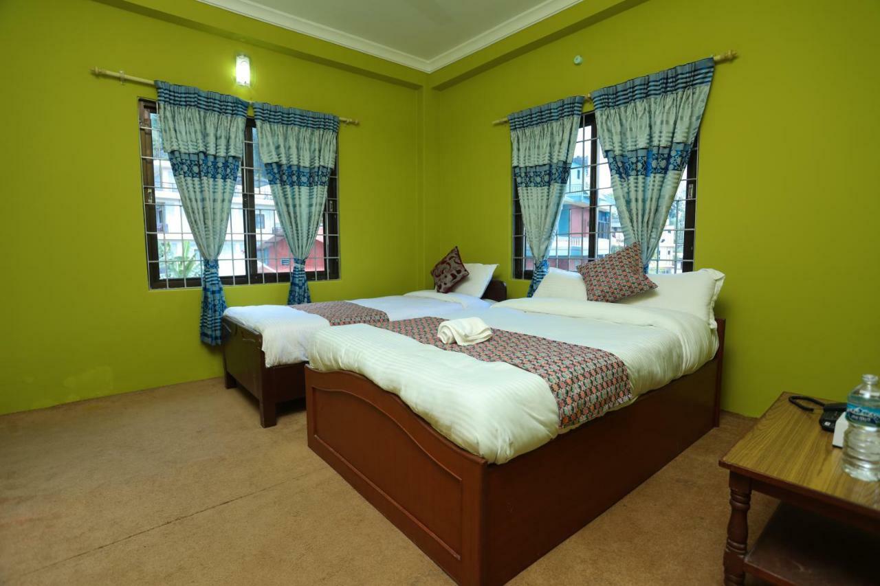 פוקהרה Hotel Blue Magnet מראה חיצוני תמונה